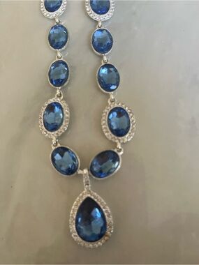 Monet silver-tone Y-necklace blue glass faceted stones rhinestones
